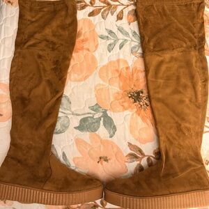 Kids Tan Suede Boots